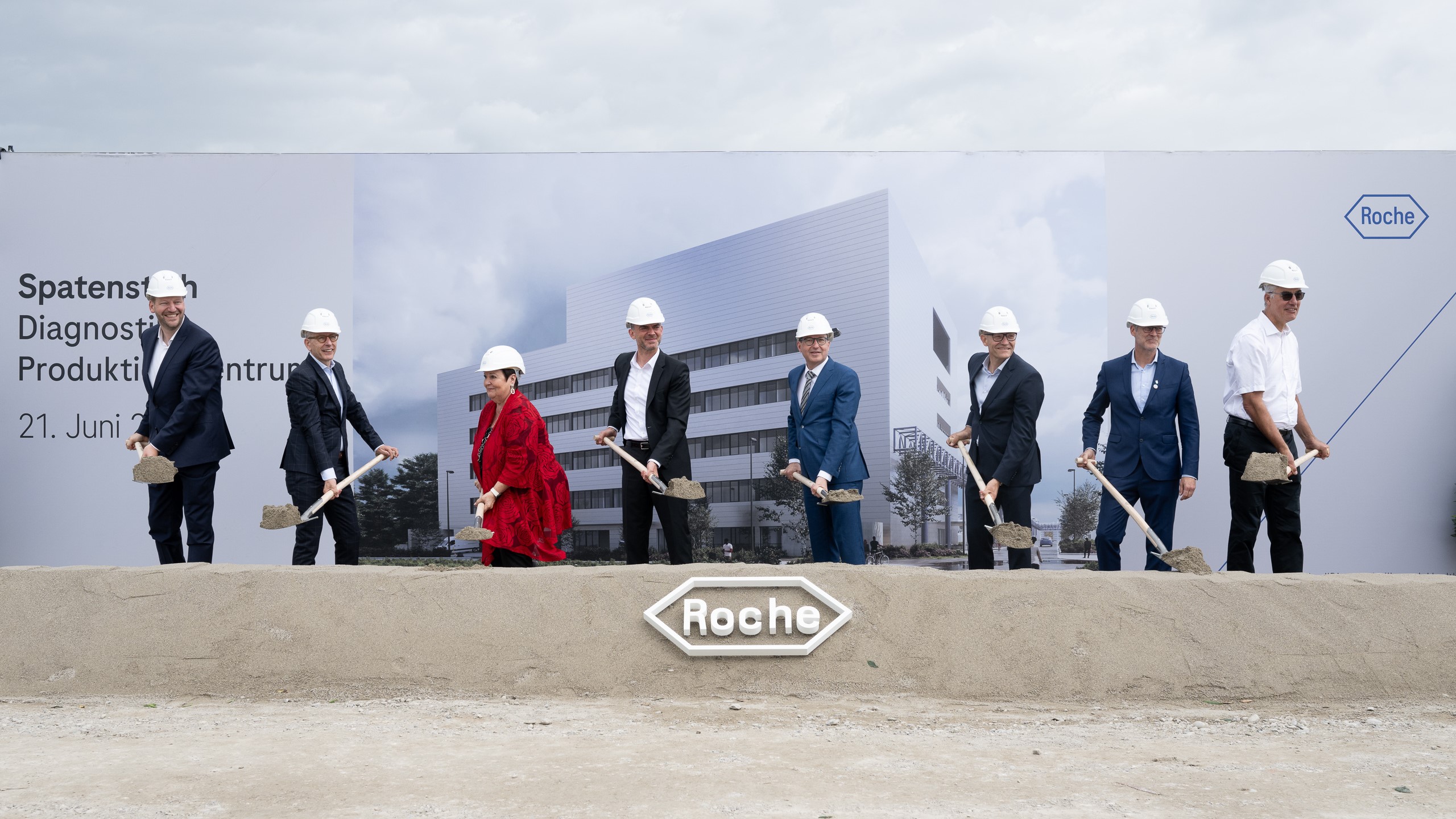 Die Zukunft der Diagnostik-Produktion: Roche feiert Spatenstich für ein neues Produktionszentrum am Standort Penzberg